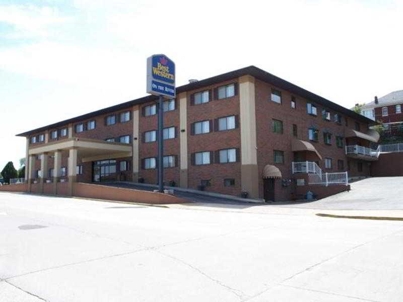 Best Western On The River Hannibal Exterior photo