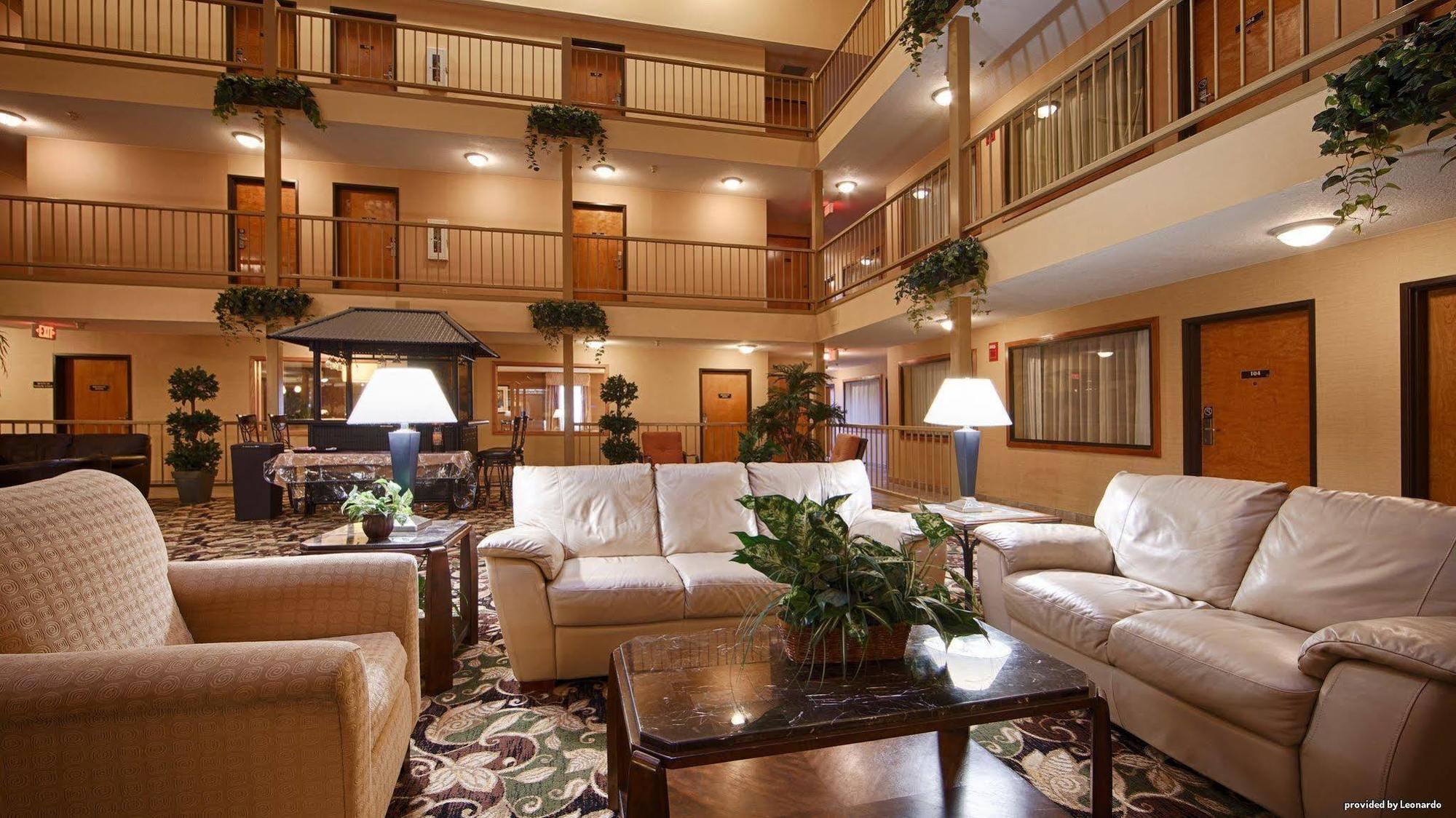Best Western On The River Hannibal Exterior photo